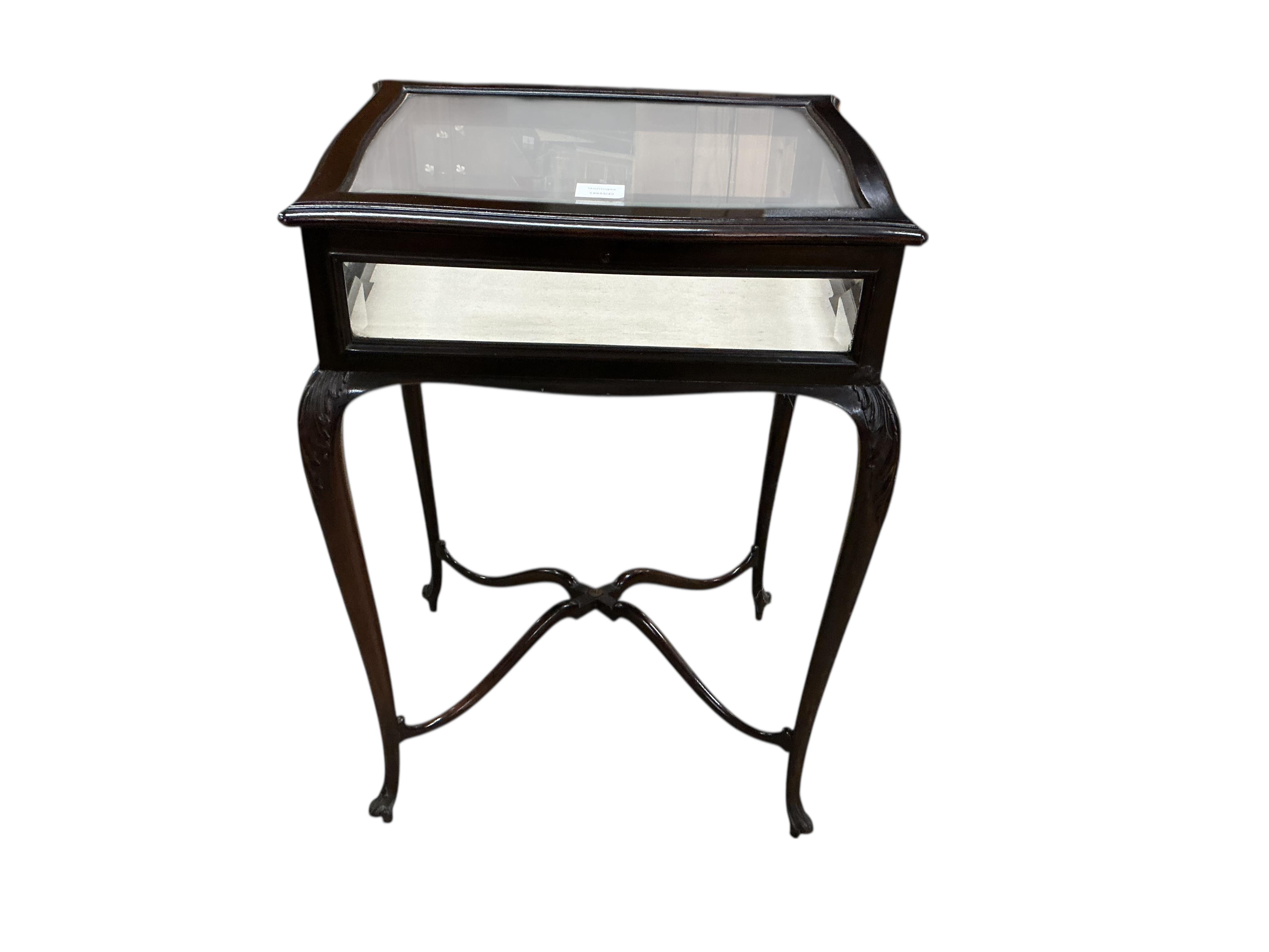 A late Victorian serpentine mahogany bijouterie table, width 52cm, depth 42cm, height 76cm